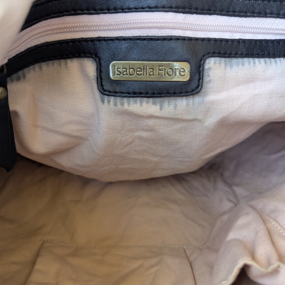 Isabella Fiore Black and Cream Shoulder Bag - Picture 13 of 14